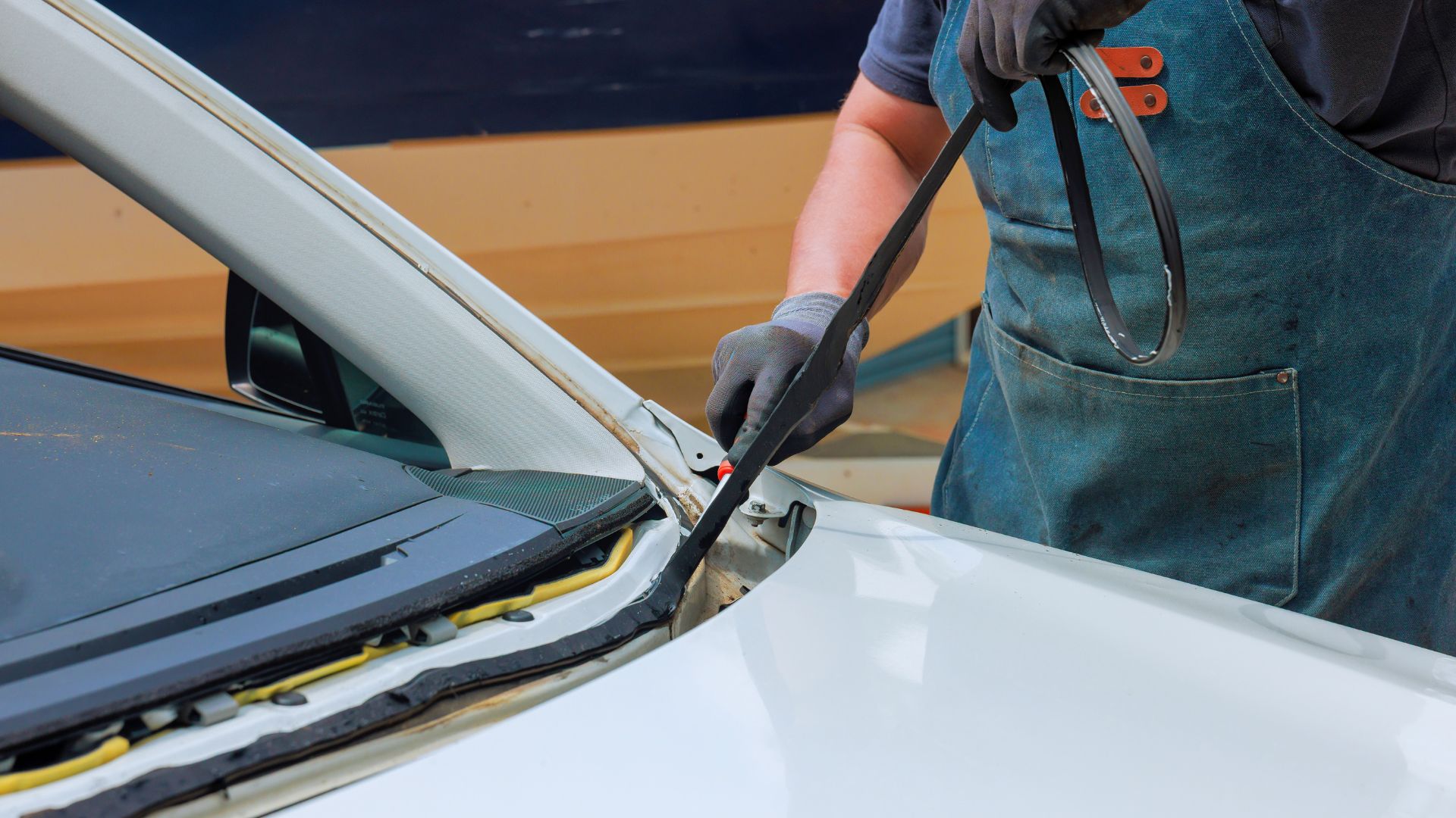 Truck Windshield Replacement
