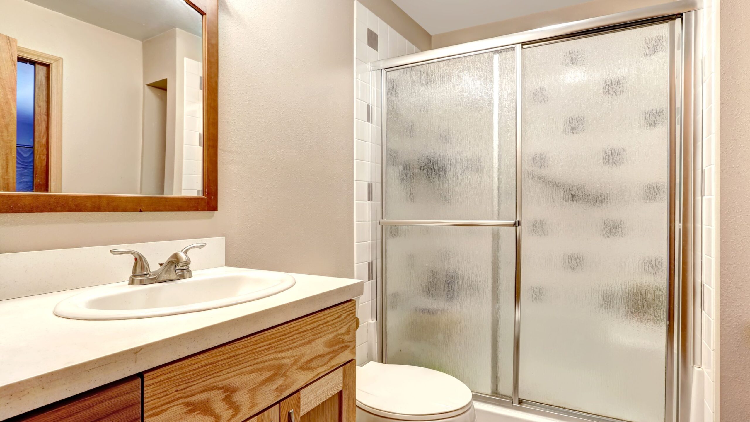 Semi-Frameless Glass Shower Door Replacement
